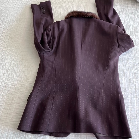 VTG George Rech Paris brown wool pinstripe blazer w/mink lapel. - Picture 4 of 10